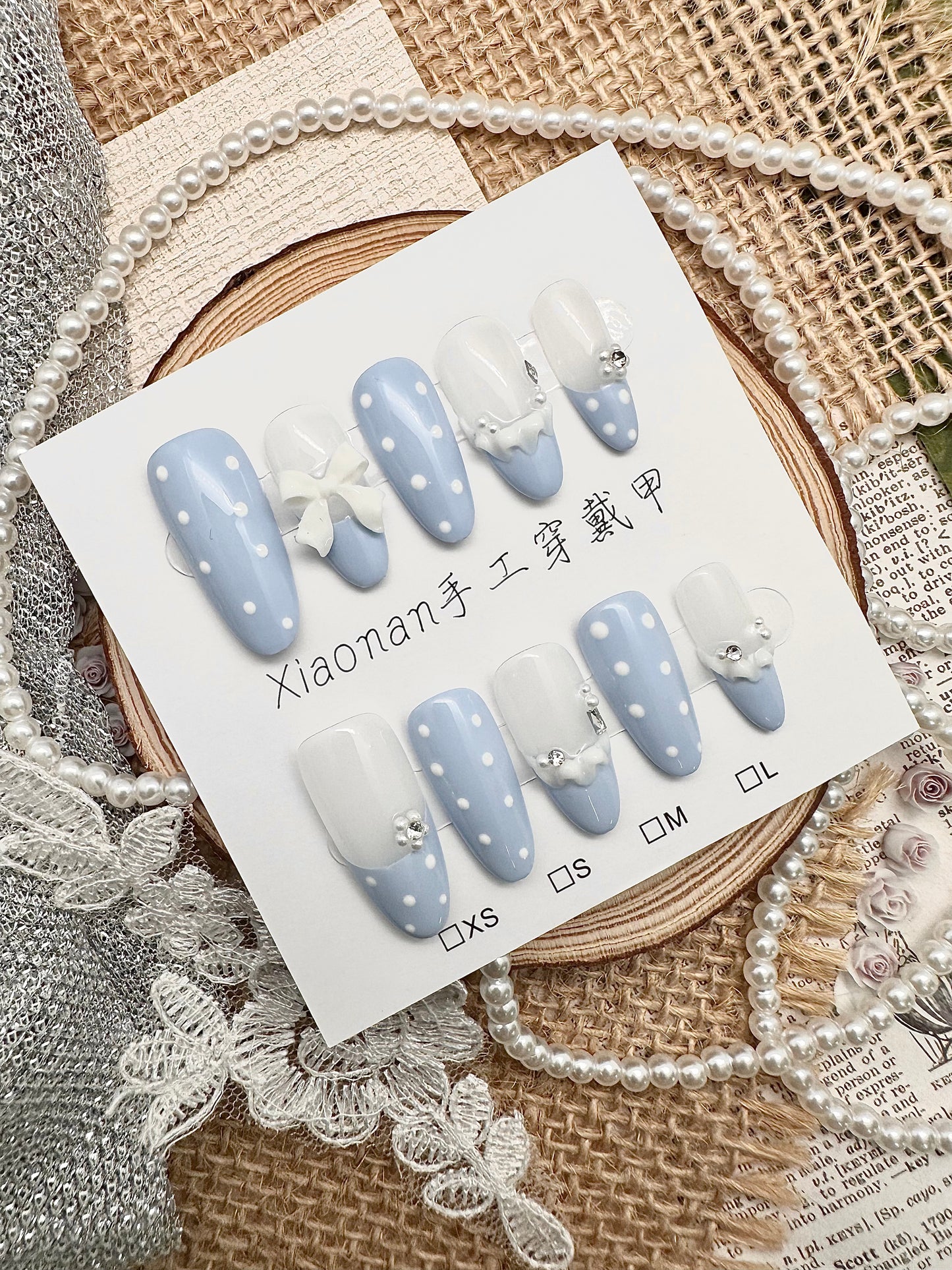 A414 Pure Polka Dots 